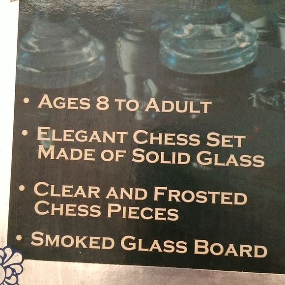 Glass Chess Set - Picture 2 of 8